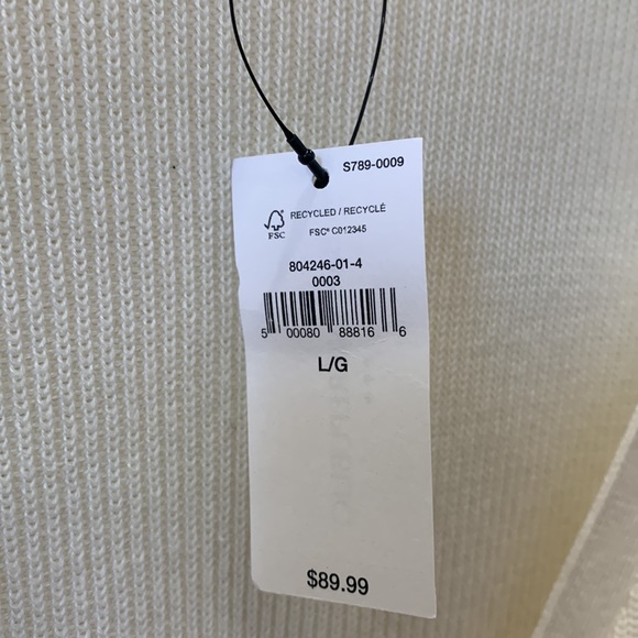 Banana Republic V Neck Sweater - Picture 3 of 3